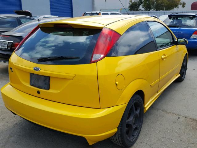 3FAHP39533R184794 - 2003 FORD FOCUS SVT YELLOW photo 4