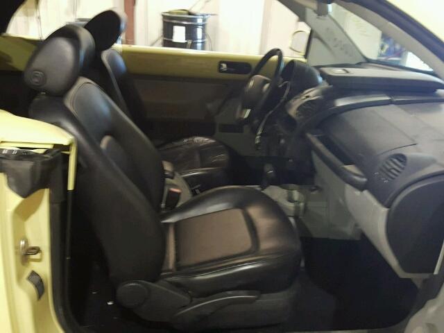 3VWCK21Y73M311687 - 2003 VOLKSWAGEN NEW BEETLE 黄色 照片 5
