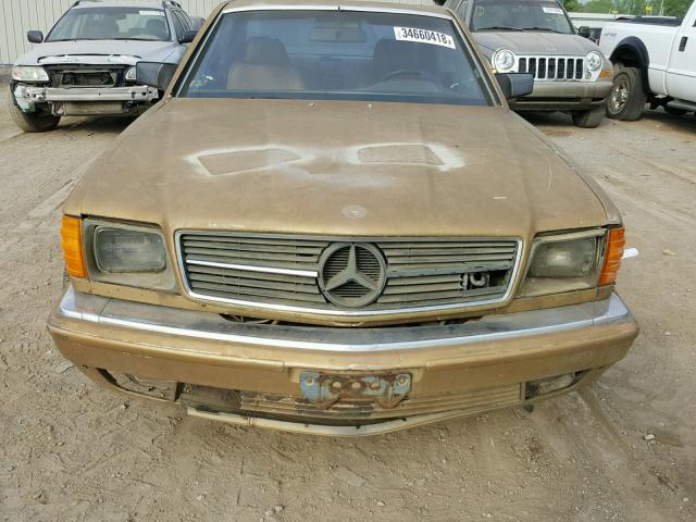 WDBCA43A8DB007812 - 1983 MERCEDES-BENZ 380 SEC GOLD photo 9