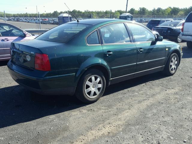 WVWPD63B8XE385257 - 1999 VOLKSWAGEN PASSAT GLX 绿色 照片 4