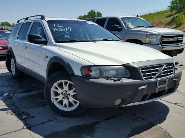 YV1SZ59H641167221 - 2004 VOLVO XC70 WHITE photo 1