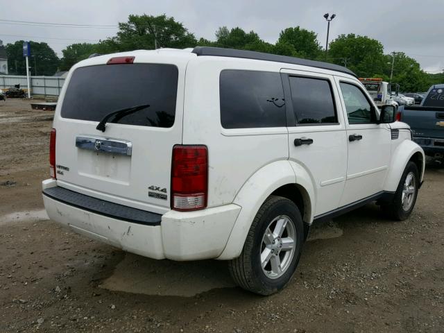 1D8GU58K17W731910 - 2007 DODGE NITRO SLT WHITE photo 4