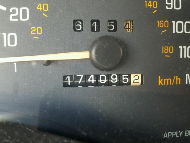 1G2WP52K63F135135 - 2003 PONTIAC GRAND PRIX SILVER photo 8