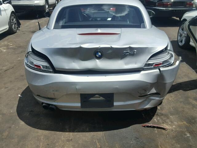 WBALM53599E376876 - 2009 BMW Z4 SDRIVE3 SILVER photo 9