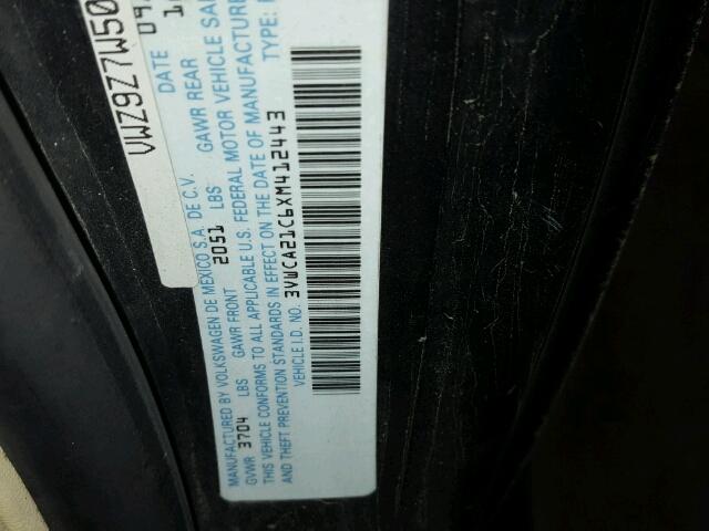 3VWCA21C6XM412443 - 1999 VOLKSWAGEN NEW BEETLE შავი ფოტო 10