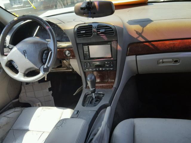 1LNHM86S8YY934804 - 2000 LINCOLN LS 银色 照片 9