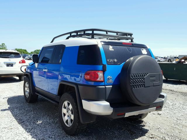 JTEBU11F070099995 - 2007 TOYOTA FJ CRUISER BLUE photo 3