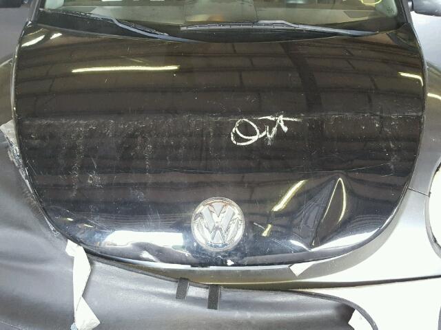 3VWCK21C03M407794 - 2003 VOLKSWAGEN NEW BEETLE GRAY photo 7