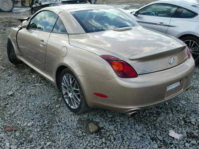 JTHFN48Y740051206 - 2004 LEXUS SC 430 GOLD photo 3