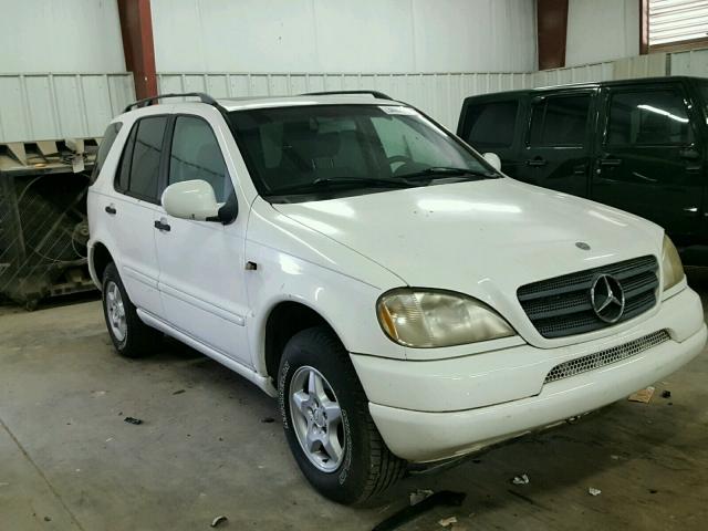 4JGAB54E9YA182042 - 2000 MERCEDES-BENZ ML 320 WHITE photo 1