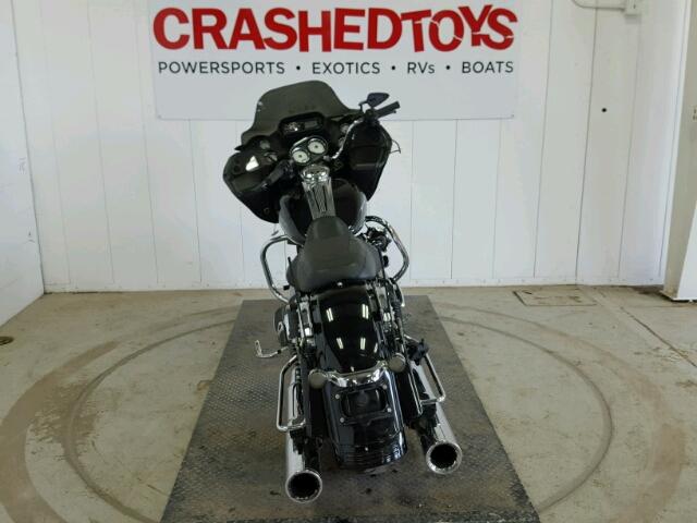 1HD1KHM1XBB665171 - 2011 HARLEY-DAVIDSON FLTRX 黑色 照片 4