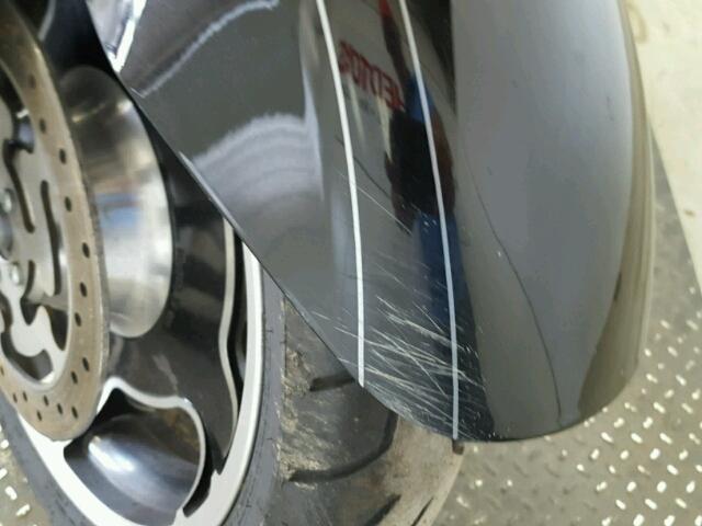 1HD1KHM1XBB665171 - 2011 HARLEY-DAVIDSON FLTRX 黑色 照片 9