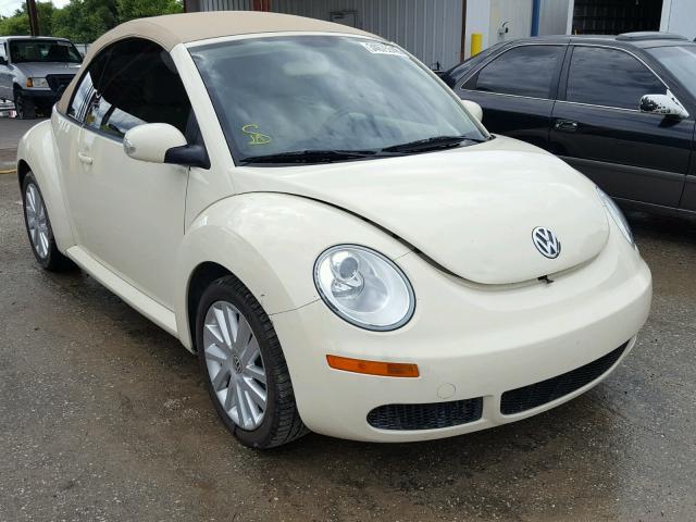 3VWRF31YX8M401749 - 2008 VOLKSWAGEN NEW BEETLE 奶油色 照片 1