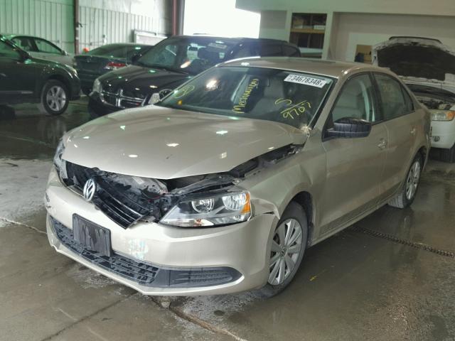 3VW2K7AJXDM269707 - 2013 VOLKSWAGEN JETTA BASE 米色 照片 2