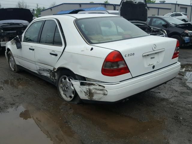 WDBHA22E0SF286189 - 1995 MERCEDES-BENZ C 220 WHITE photo 3