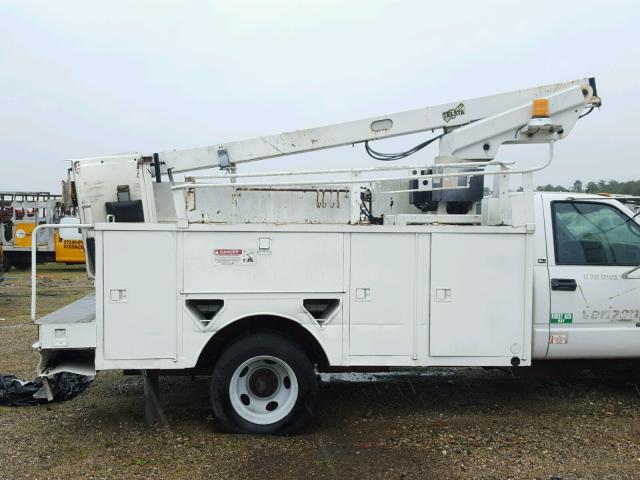 1GDKC34J3YF438357 - 2000 GMC SIERRA C35 WHITE photo 6