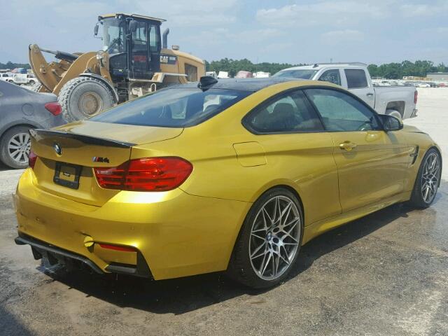 WBS3R9C34HA014348 - 2017 BMW M4 YELLOW photo 4