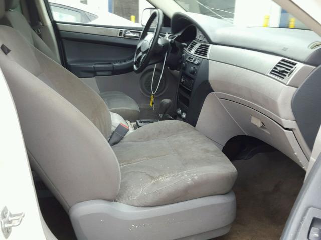 2A8GM48L88R654926 - 2008 CHRYSLER PACIFICA L WHITE photo 5