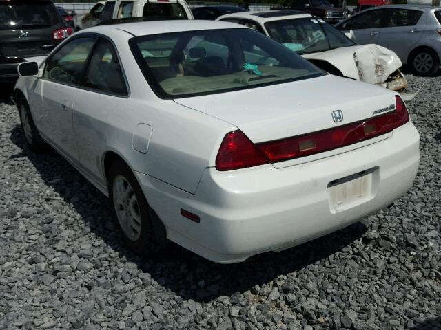 1HGCG22552A022698 - 2002 HONDA ACCORD EX WHITE photo 3