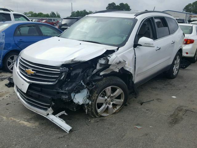 1GNKRJKD5HJ220557 - 2017 CHEVROLET TRAVERSE P WHITE photo 2