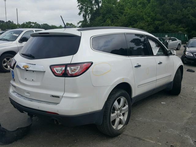 1GNKRJKD5HJ220557 - 2017 CHEVROLET TRAVERSE P WHITE photo 4