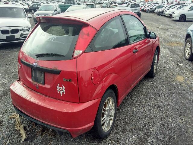 1FAFP31N17W296094 - 2007 FORD FOCUS ZX3 RED photo 4