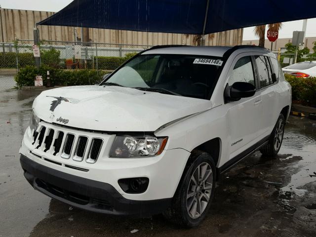 1C4NJCBA5GD754265 - 2016 JEEP COMPASS SP WHITE photo 2