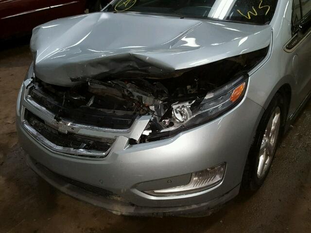 1G1RD6E48BU099228 - 2011 CHEVROLET VOLT SILVER photo 9