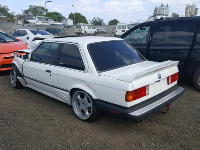 WBAAA1305H8250914 - 1987 BMW 325 IS WHITE photo 3