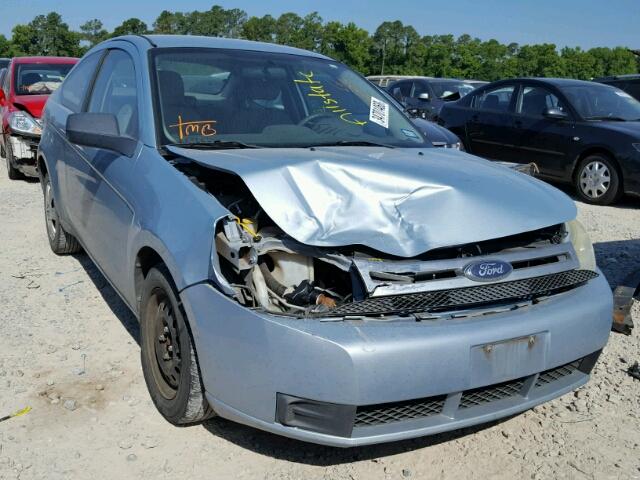 1FAHP32N48W188884 - 2008 FORD FOCUS S/SE BLUE photo 1