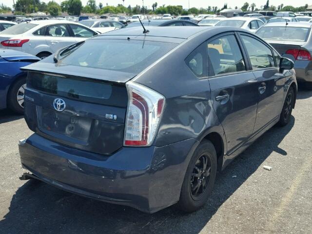 JTDKN3DU5F0452933 - 2015 TOYOTA PRIUS CHARCOAL photo 4