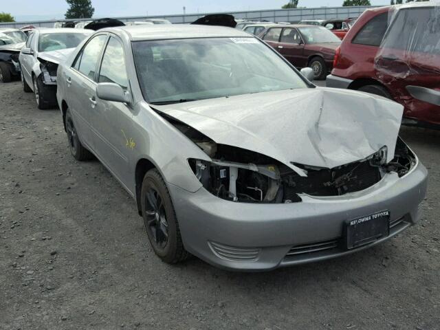 4T1BF32K15U590938 - 2005 TOYOTA CAMRY LE GRAY photo 1