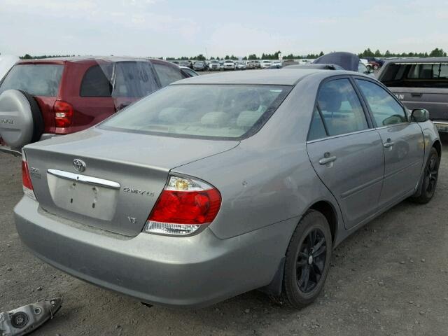 4T1BF32K15U590938 - 2005 TOYOTA CAMRY LE GRAY photo 4