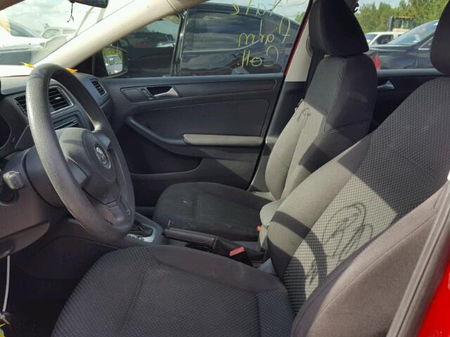 3VW2K7AJ8EM406578 - 2014 VOLKSWAGEN JETTA BASE 红色 照片 9