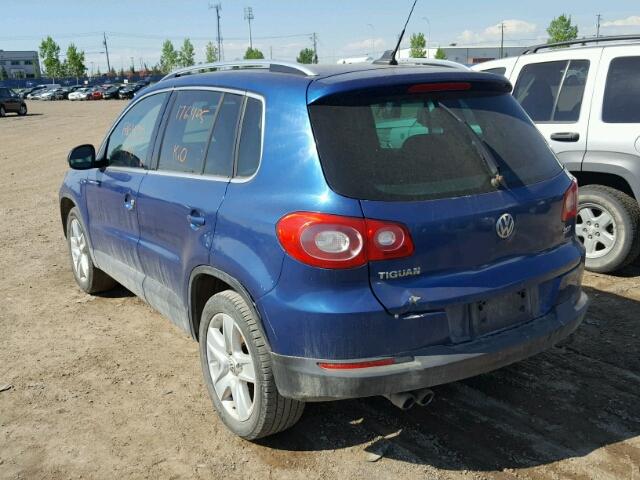 WVGBV95N69W000447 - 2009 VOLKSWAGEN TIGUAN SE BLUE photo 3