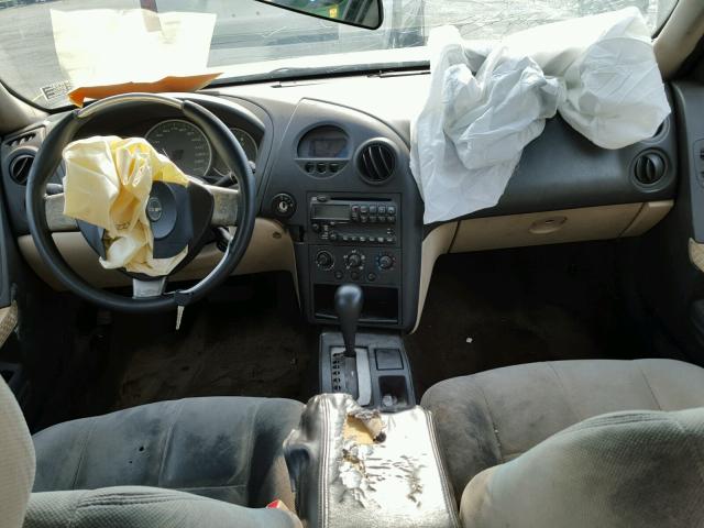 2G2WP522251295426 - 2005 PONTIAC GRAND PRIX GOLD photo 9