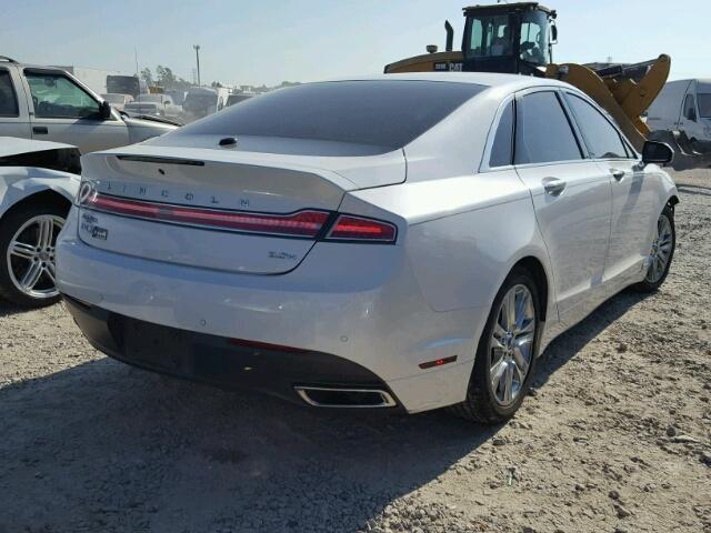 3LN6L2LU0ER820657 - 2014 LINCOLN MKZ HYBRID WHITE photo 4