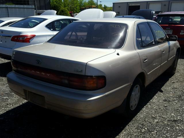 JT2SK13EXP0154489 - 1993 TOYOTA CAMRY XLE BEIGE photo 4