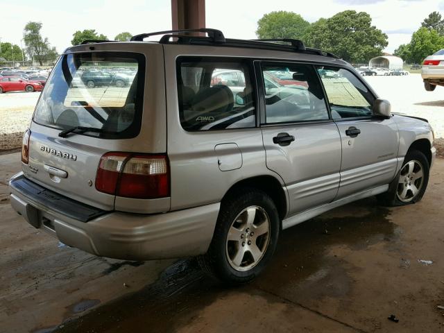 JF1SF65602H743565 - 2002 SUBARU FORESTER S ვერცხლისფერი ფოტო 4