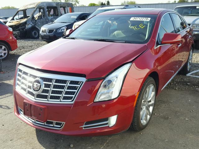 2G61P5S34D9167240 - 2013 CADILLAC XTS LUXURY RED photo 2