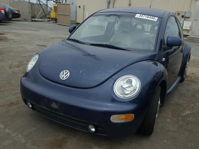 3VWCF21C9YM462854 - 2000 VOLKSWAGEN NEW BEETLE 蓝色 照片 2