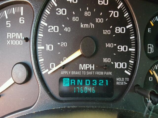 3GNEC13T02G318523 - 2002 CHEVROLET AVALANCHE 橙色 照片 8