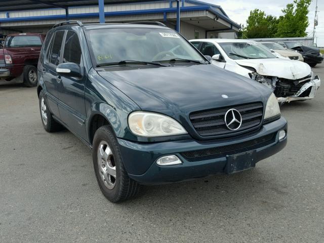 4JGAB54E23A385590 - 2003 MERCEDES-BENZ ML 320 GREEN photo 1