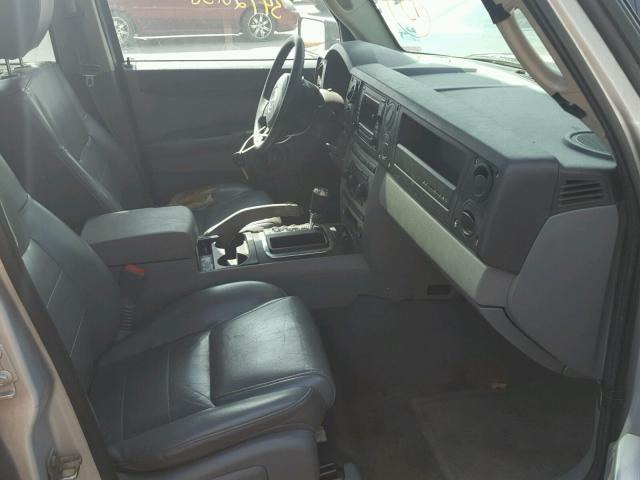 1J8HH48N46C133105 - 2006 JEEP COMMANDER ვერცხლისფერი ფოტო 5