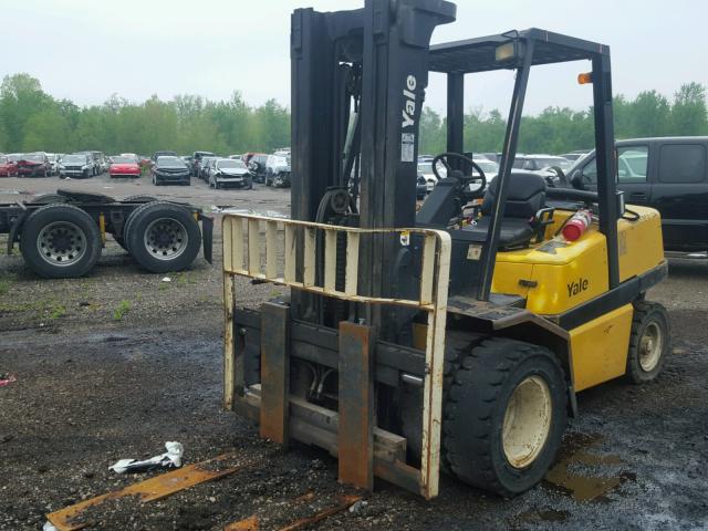 C813D02381X - 2000 YALE FORKLIFT YELLOW photo 2