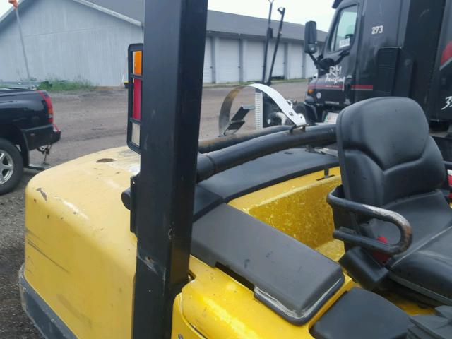 C813D02381X - 2000 YALE FORKLIFT YELLOW photo 6