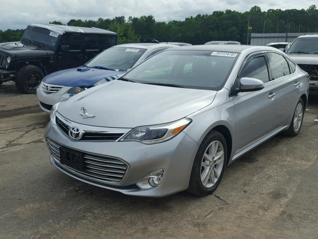 4T1BK1EB5FU175568 - 2015 TOYOTA AVALON XLE SILVER photo 2