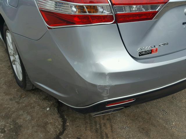4T1BK1EB5FU175568 - 2015 TOYOTA AVALON XLE SILVER photo 9