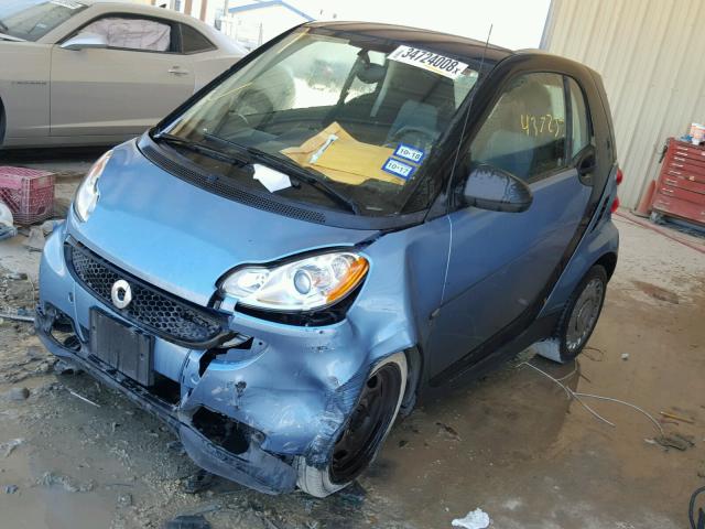 WMEEJ3BA1DK683770 - 2013 SMART FORTWO PUR TWO TONE photo 2