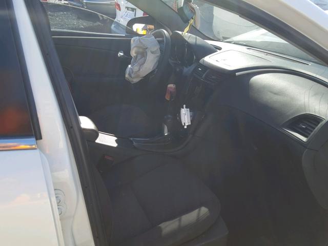 1G1ZC5E18BF331544 - 2011 CHEVROLET MALIBU 1LT თეთრი ფოტო 5